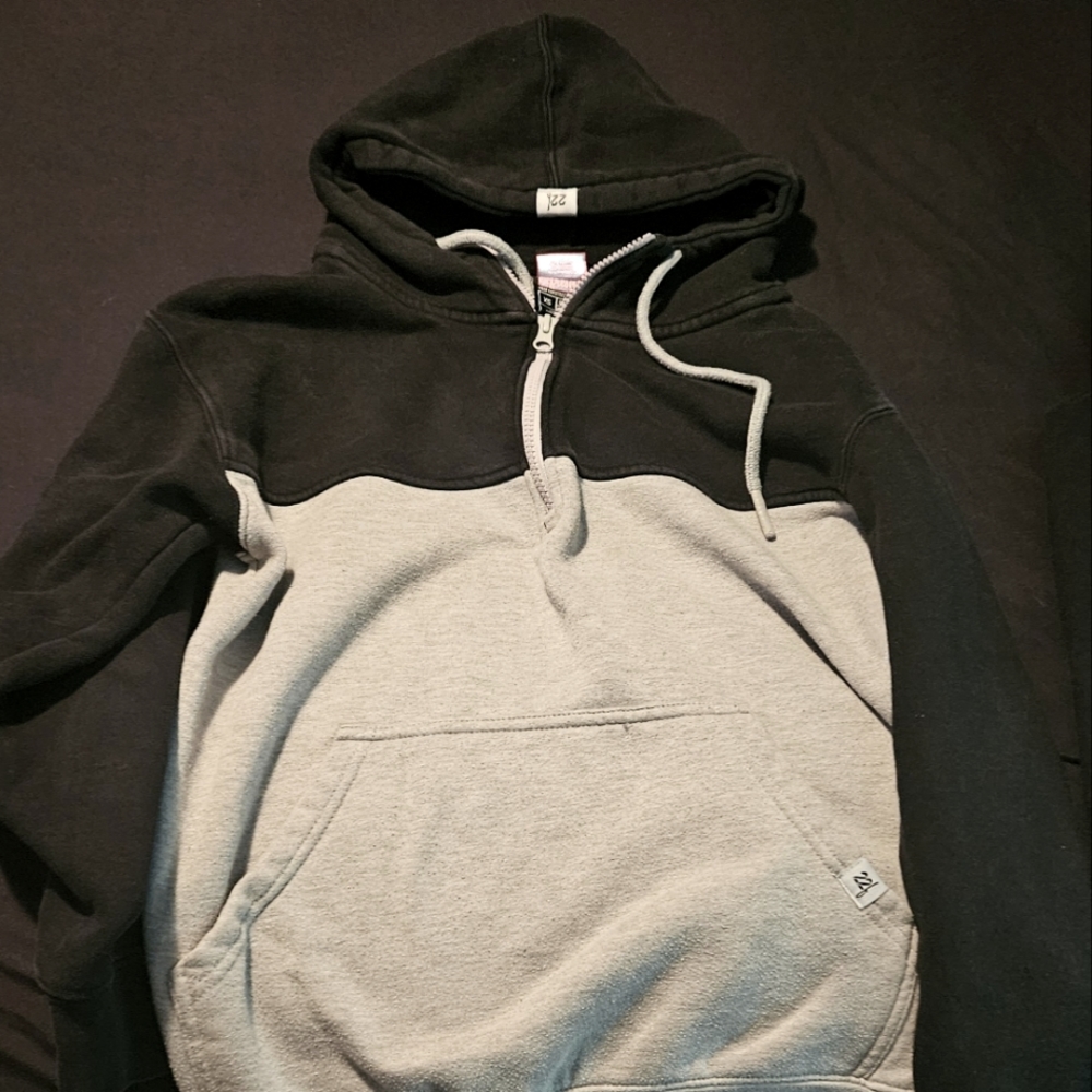 22FRESH name brand XS youth unisex